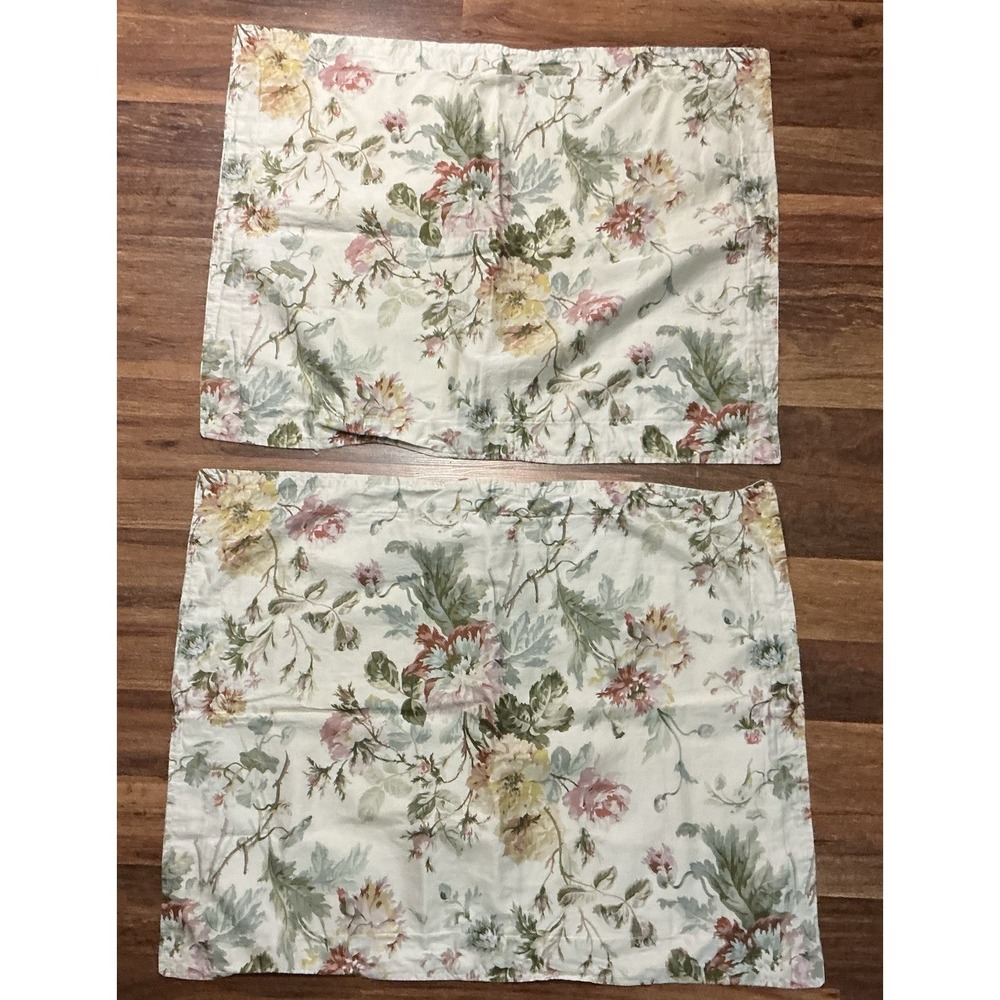 Pair Of Vintage Lauren Ralph Lauren WENTWORTH FLORAL STANDARD SHAMS